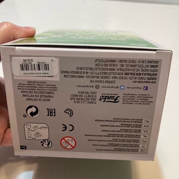 Pop Green Giant Sprout Figure - Picture 5 of 6